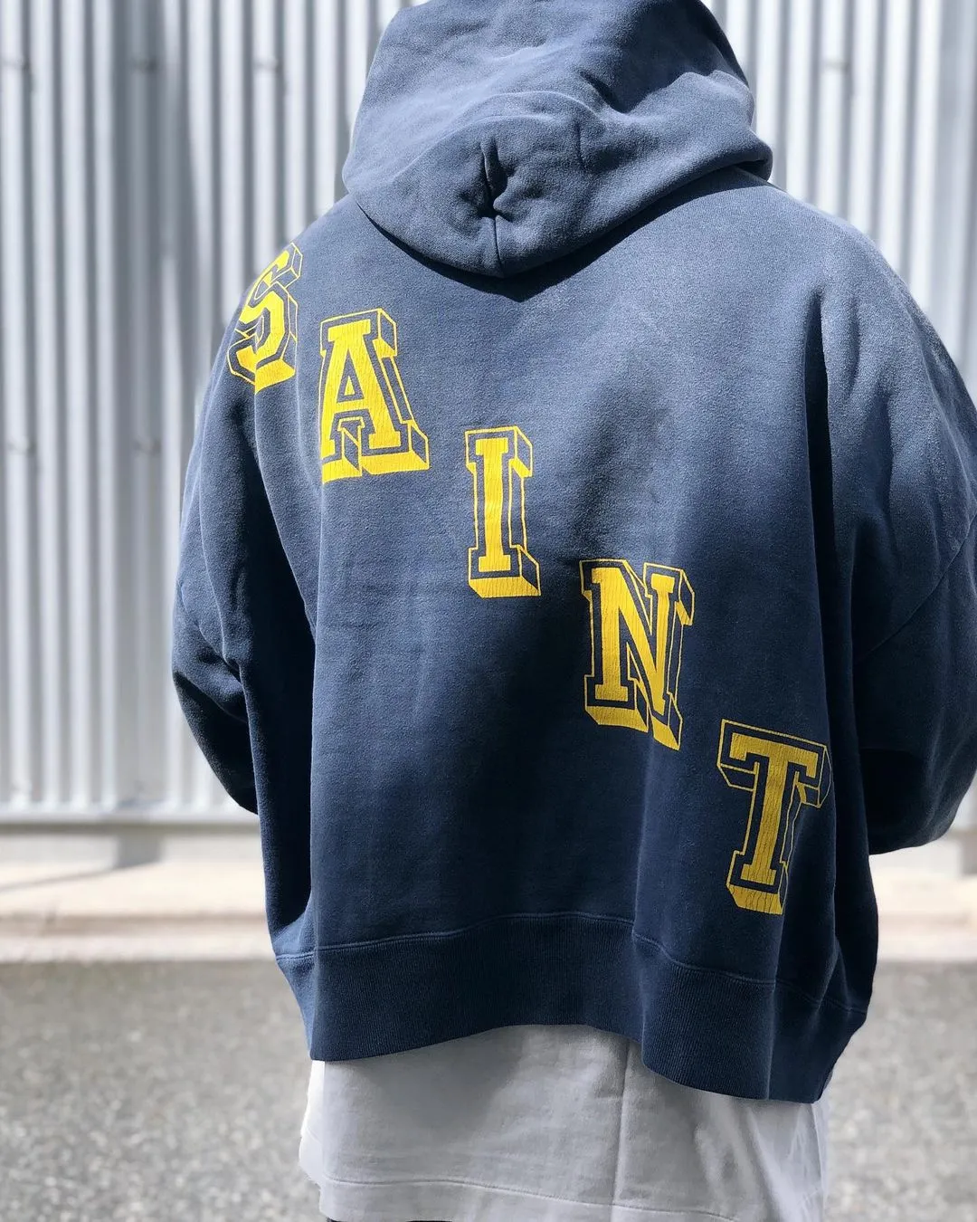 SAINT M×××××× ANGEL HOODIE/NAVY Angel Reborn Blue Hoodie Washed Blue S-XL Assute Garment Dyeing Full Clothes Water Fading Mud Dyeing Dirty Distress New Vintage Ceiling God Tailoring Original Super Loose Fit Customized Original Accessories God-level Print Restoration